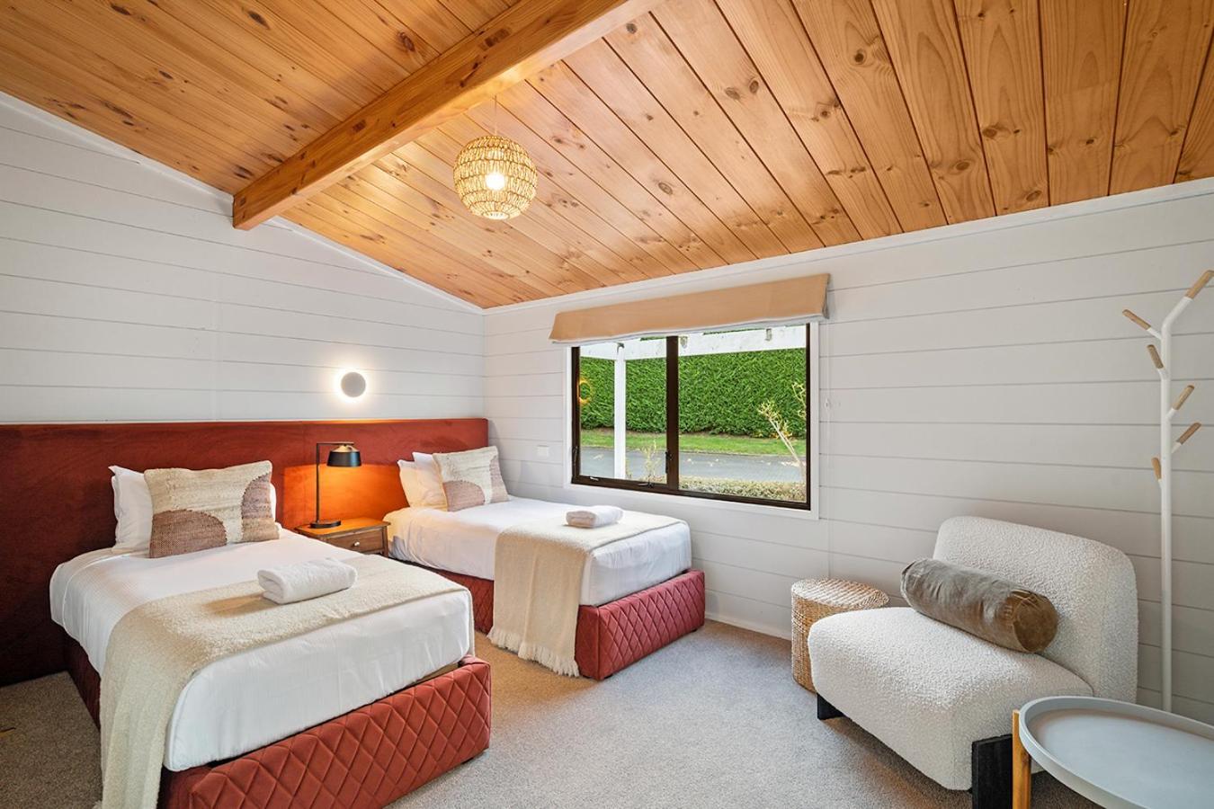 Mountviews Lodge Tauposjön Exteriör bild