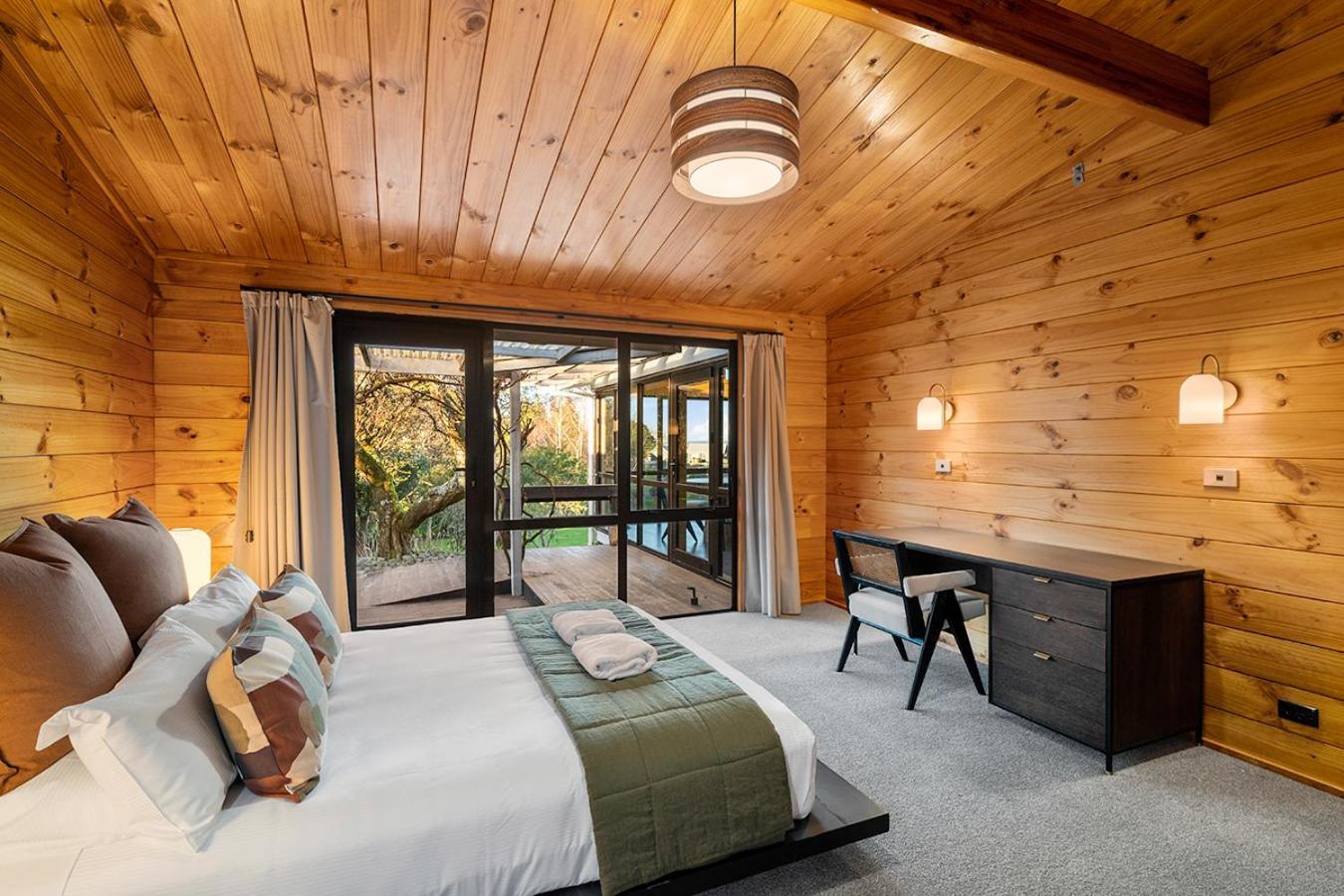 Mountviews Lodge Tauposjön Exteriör bild